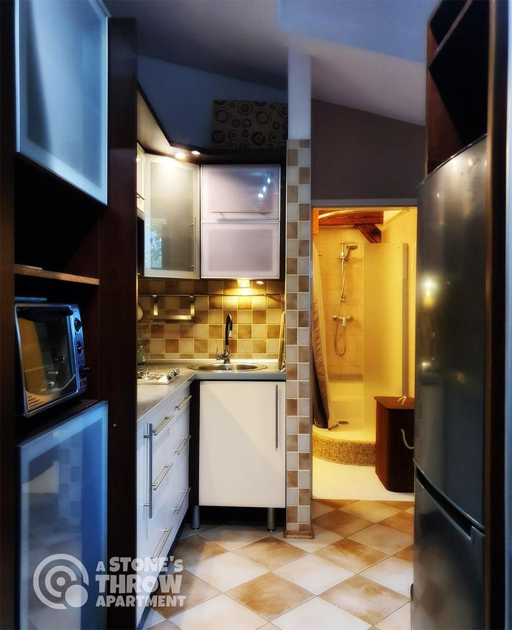 A Stone'S Throw Apartment Cracóvia Exterior foto